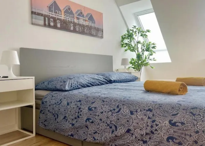 Rooftop With Balcony & Free Parking * Vienna